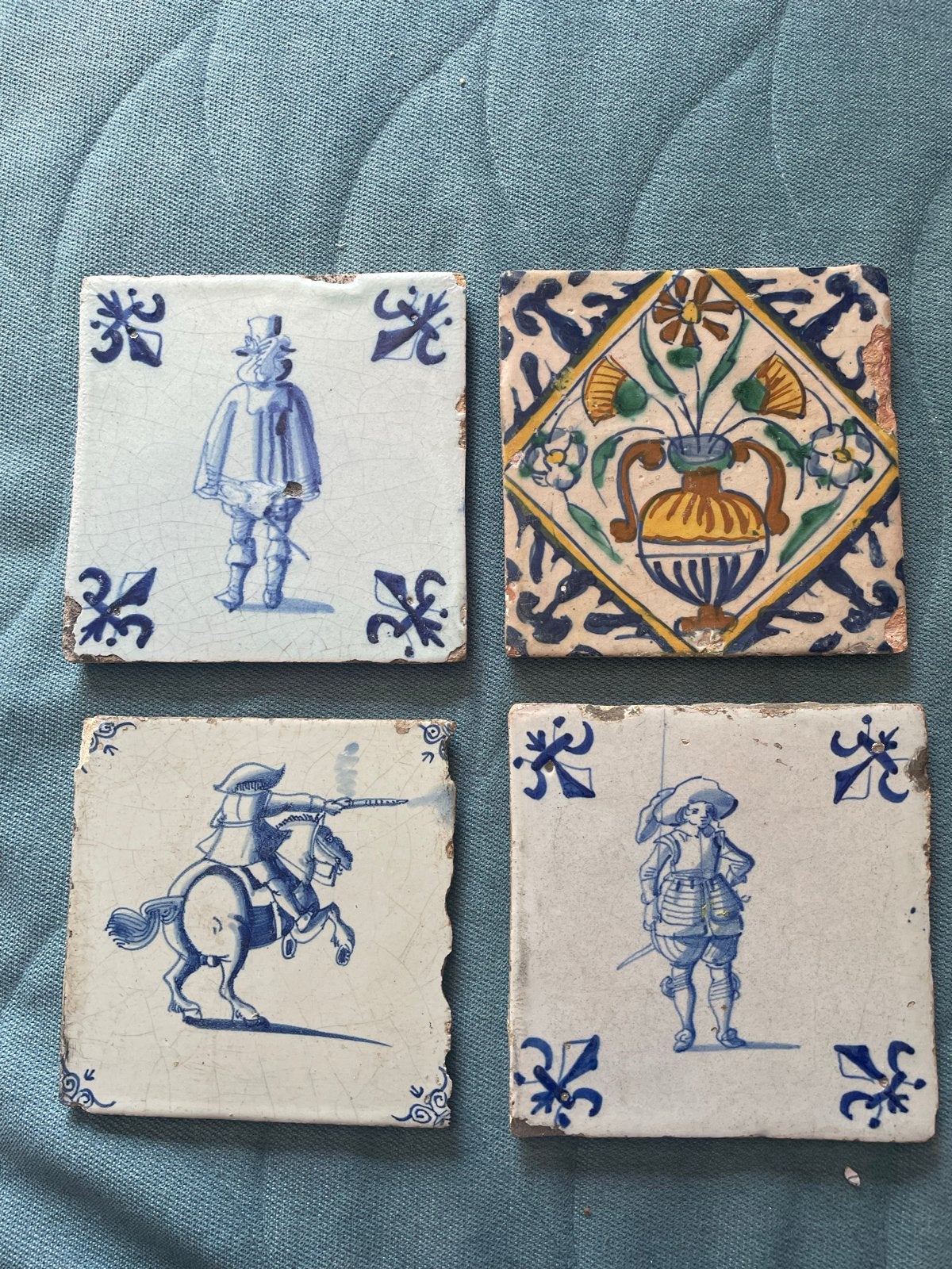 4 originele Delftse tegels uit de periode 1675-1725, Ophalen