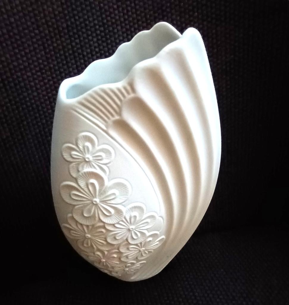 Germany vaasje/vaas -Kaiser Biscuit /porselein - design 60s, Antiek en Kunst, Ophalen of Verzenden