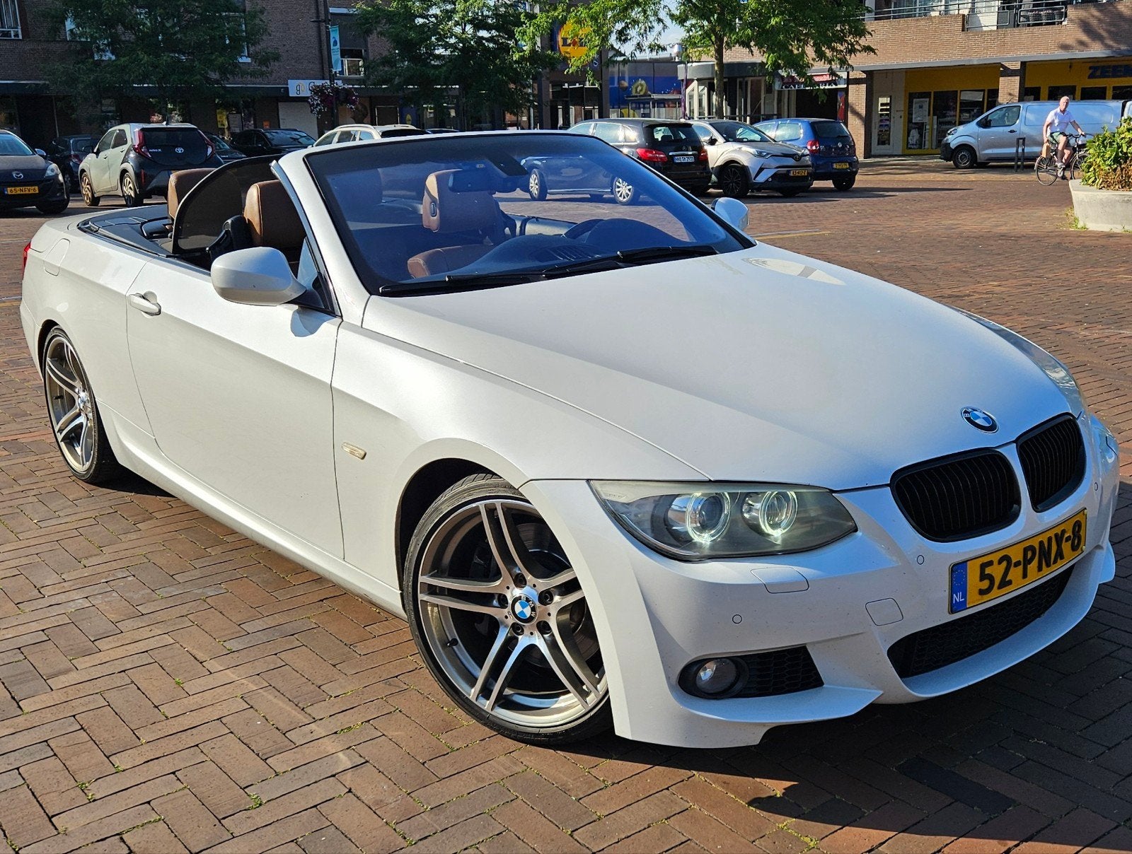 BMW 3-Serie 335i Cabrio, DCT, N55, M-Pakket, Automaat, Achterwielaandrijving, Beige, Cabriolet
