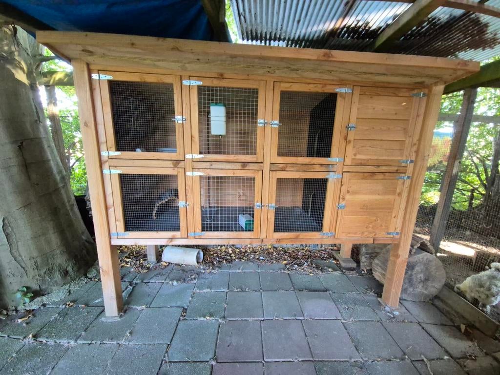 Groot konijnen hok., Dieren en Toebehoren, Ophalen, 110 cm of meer, Zo goed als nieuw, 90 cm of meer