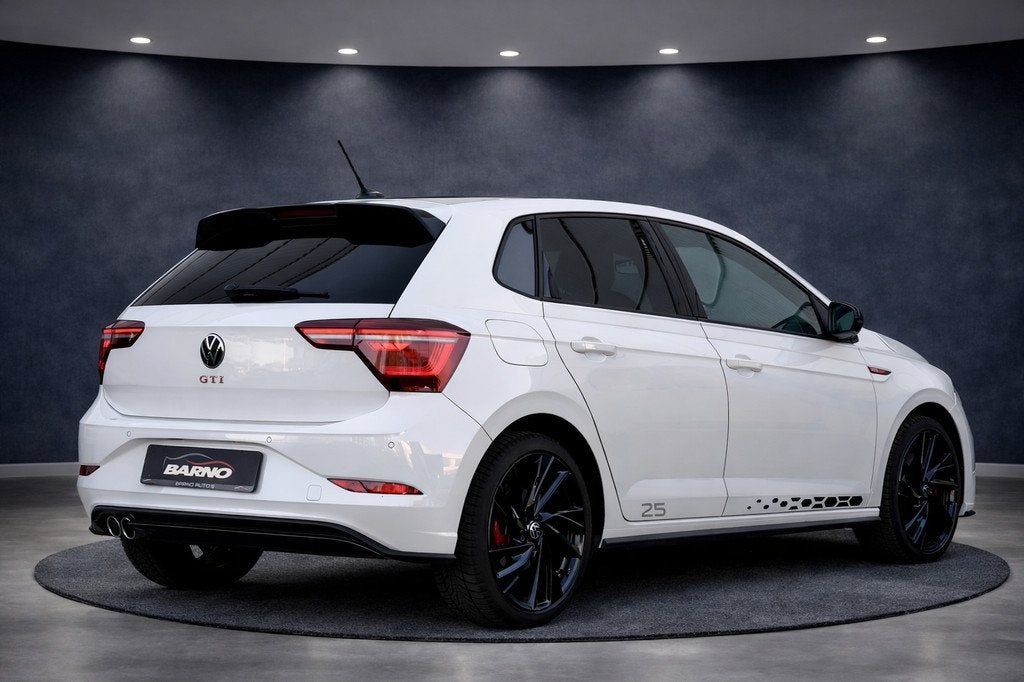 Volkswagen Polo 2.0 TSI GTI DSG 25 EDITION!, 4 cilinders, Wit, Leder, Bedrijf