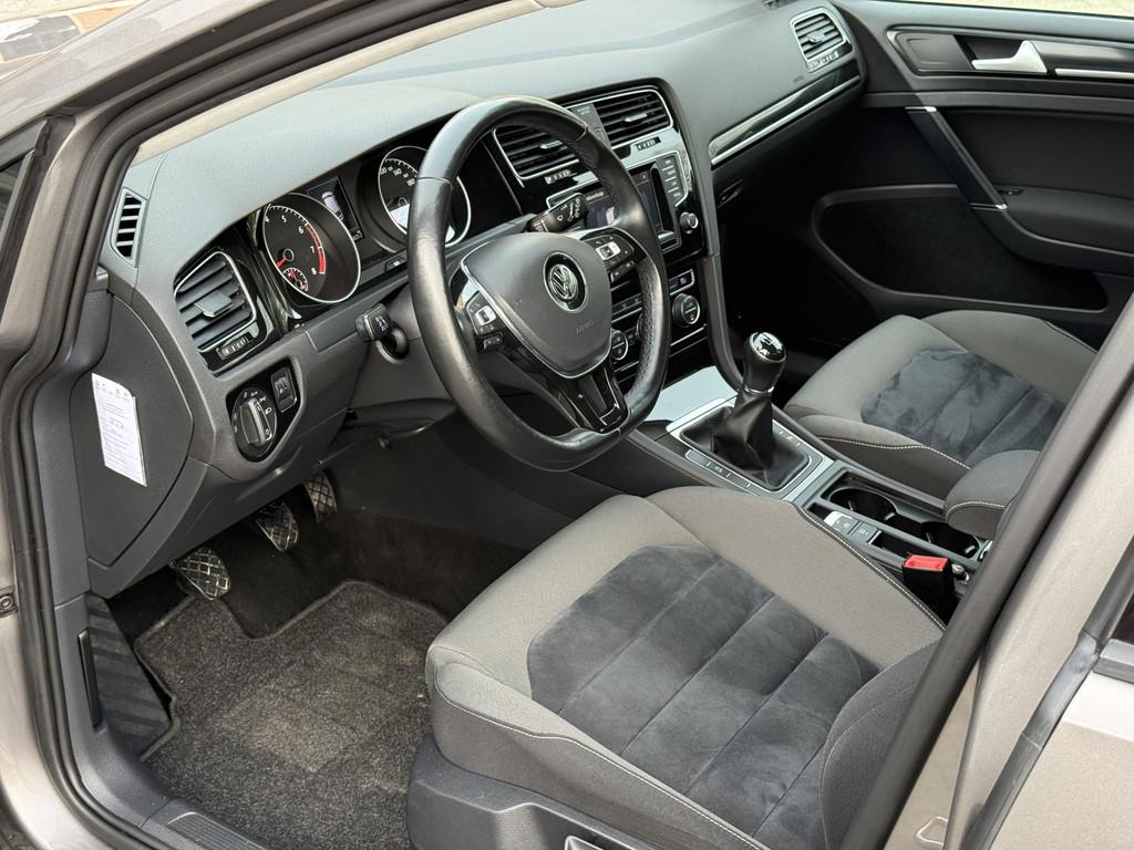 Volkswagen Golf 1.4 TSI Highline (bj 2014), Voorwielaandrijving, Euro 5, Stof, Gebruikt