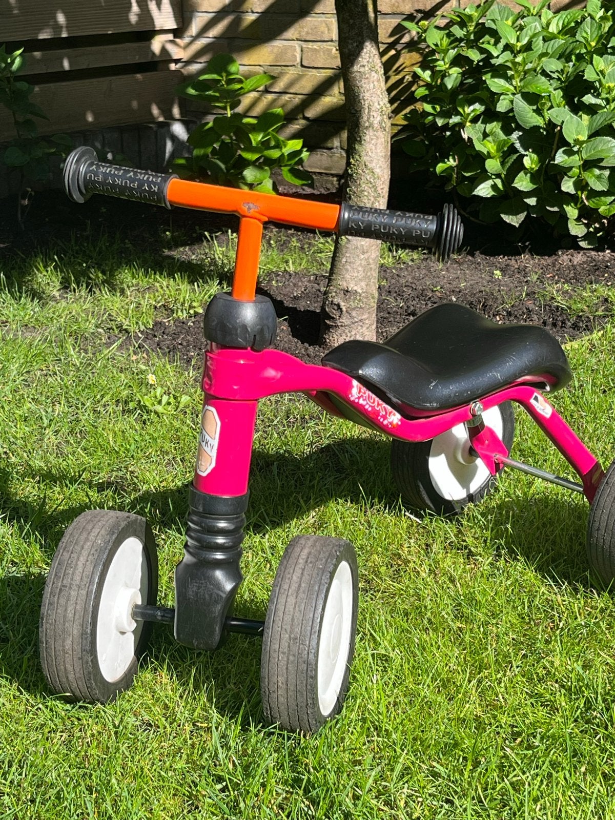 Puky loopfiets 4 wielen - Roze, Ophalen, Gebruikt, Loopfiets
