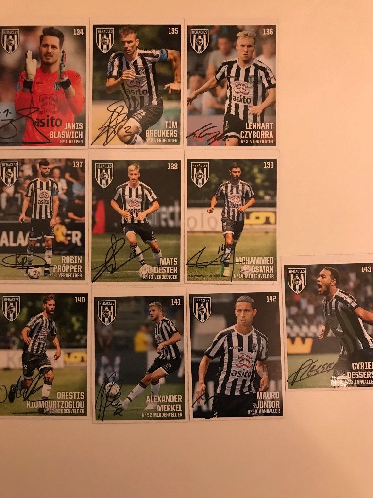 Heracles Almelo gesigneerde spelerskaarten (9 stuks), Ophalen of Verzenden, Zo goed als nieuw, Overige binnenlandse clubs, Spelerskaart