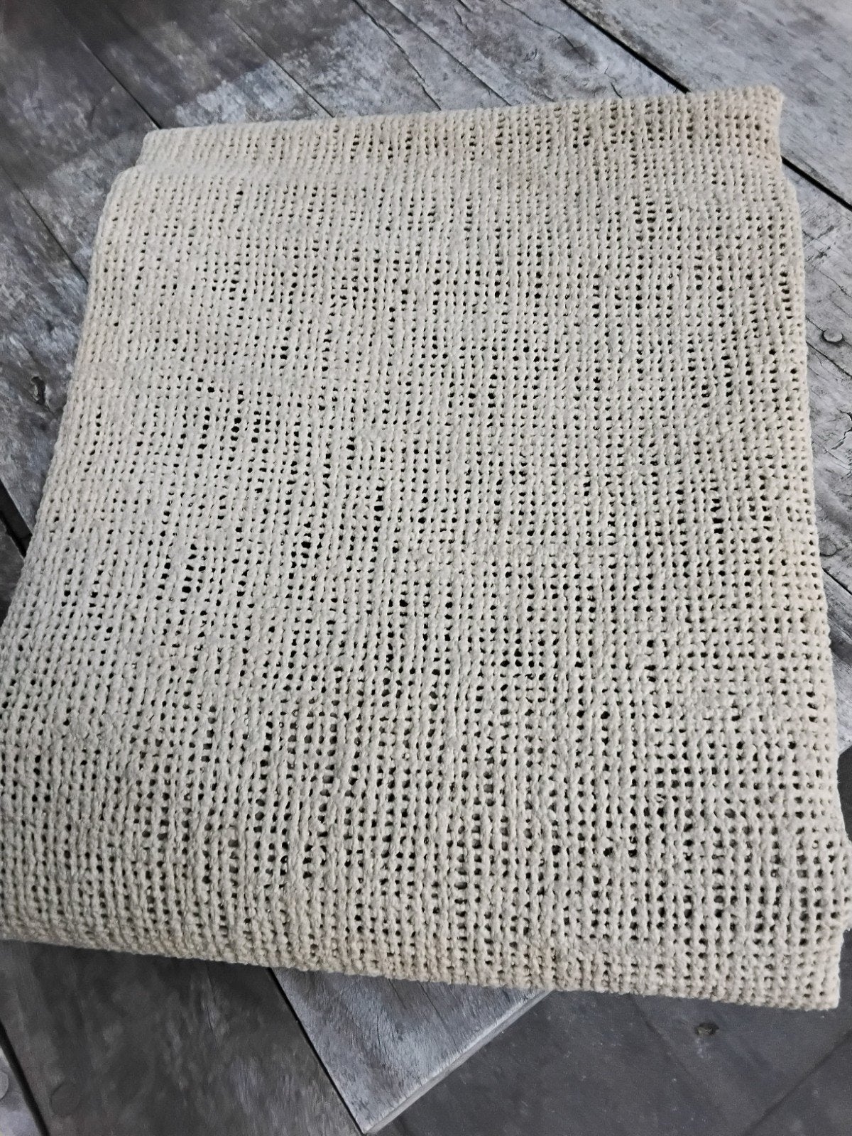 Beige grondtapijt 250 x 130, Ophalen, Zo goed als nieuw