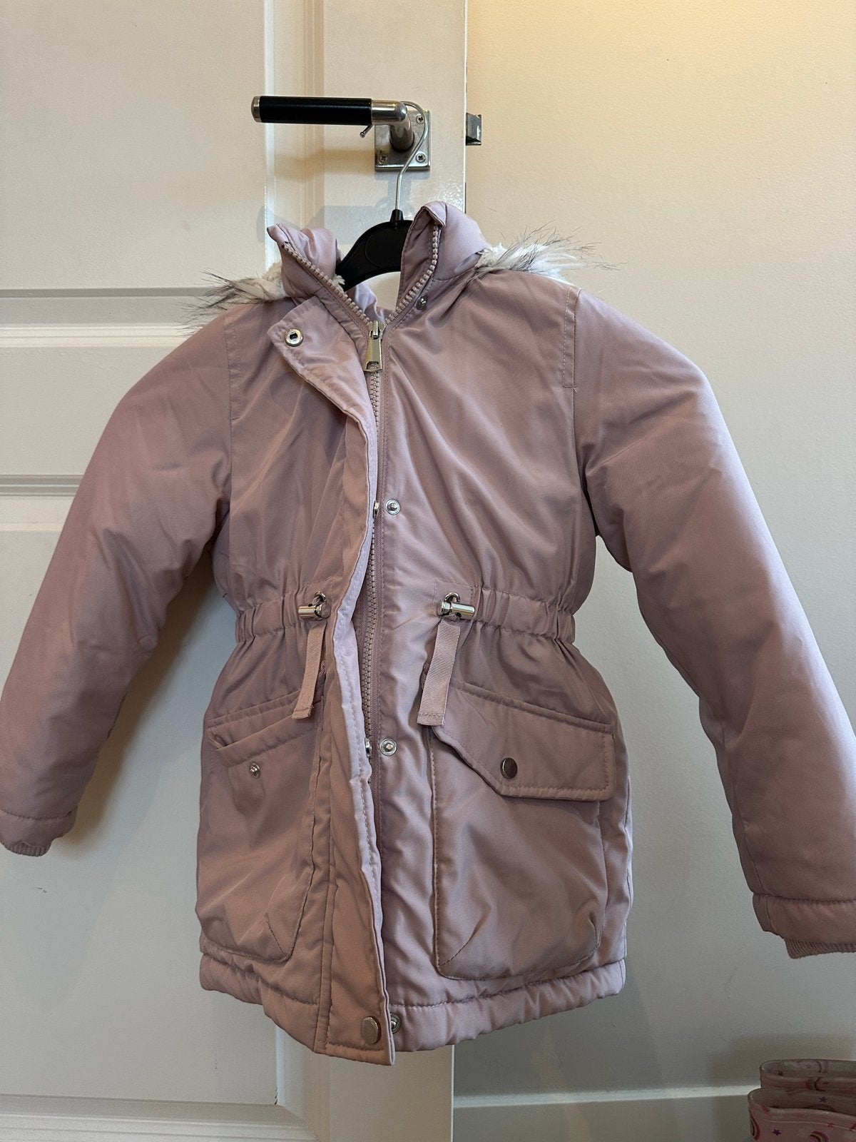 Roze winterjas Primark 5-6 jaar (116 cm), Ophalen of Verzenden, Gebruikt, Meisje, Jas