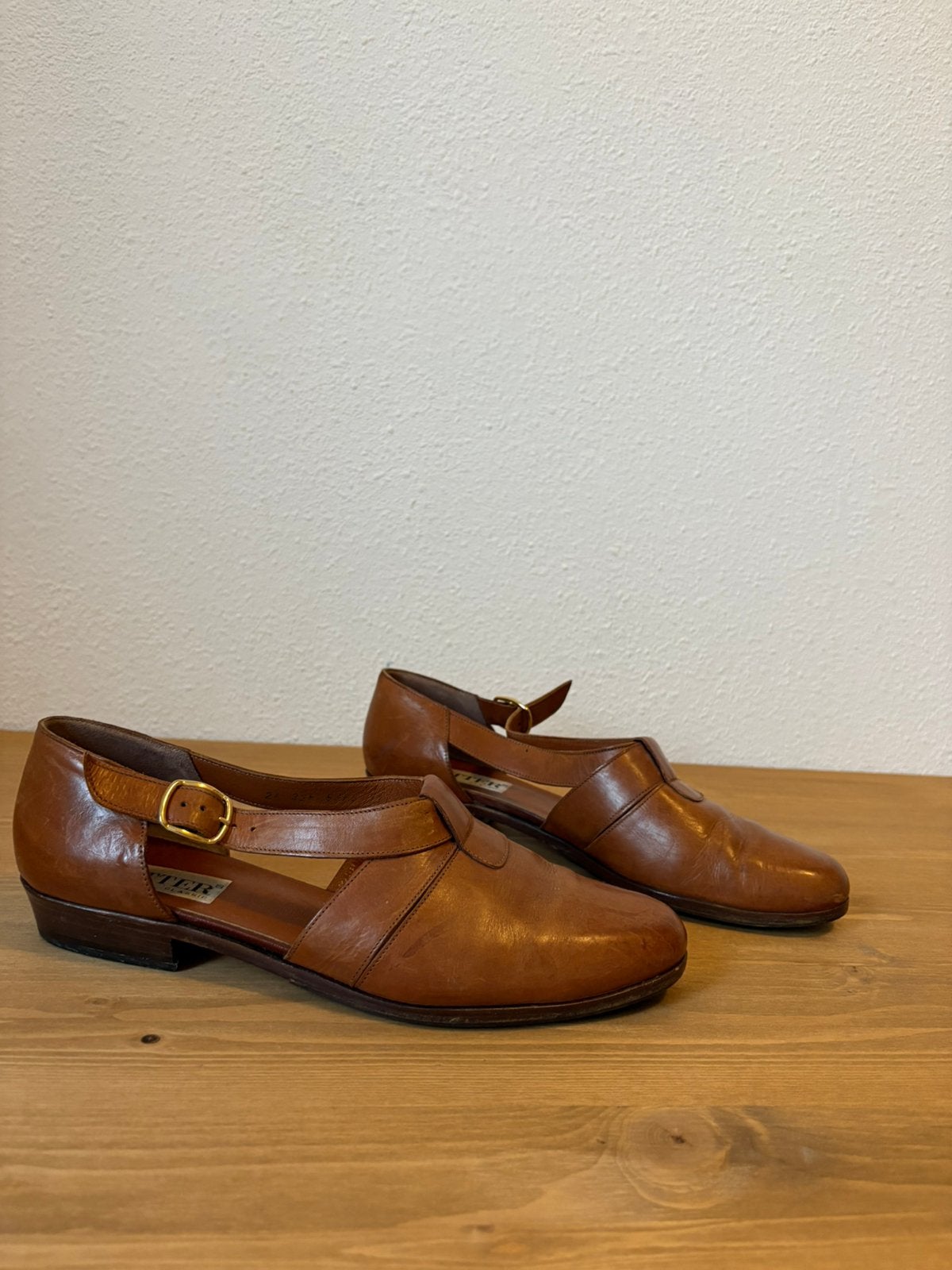 Vintage leren schoenen 38 bitter, Kleding | Dames, Schoenen met lage hakken, Bruin, Ophalen of Verzenden, Gedragen