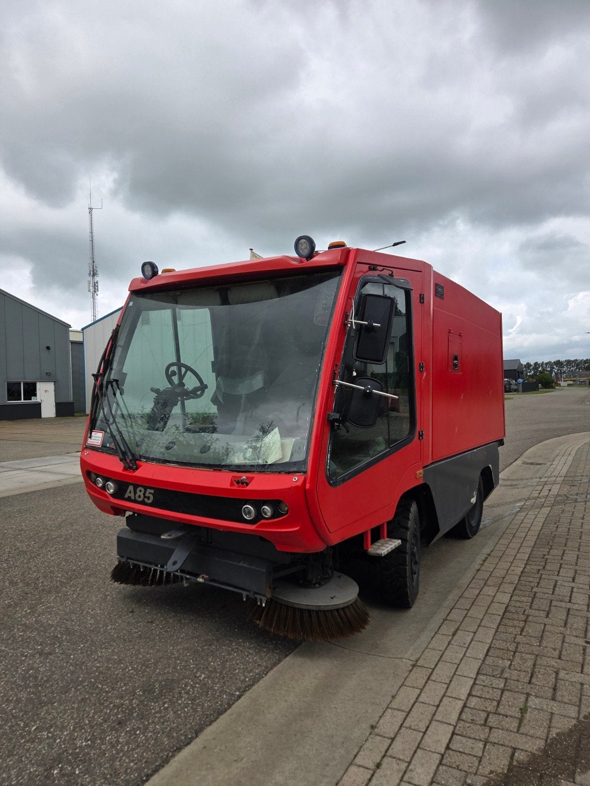 Tennant A85 veegmachine, Ophalen of Verzenden