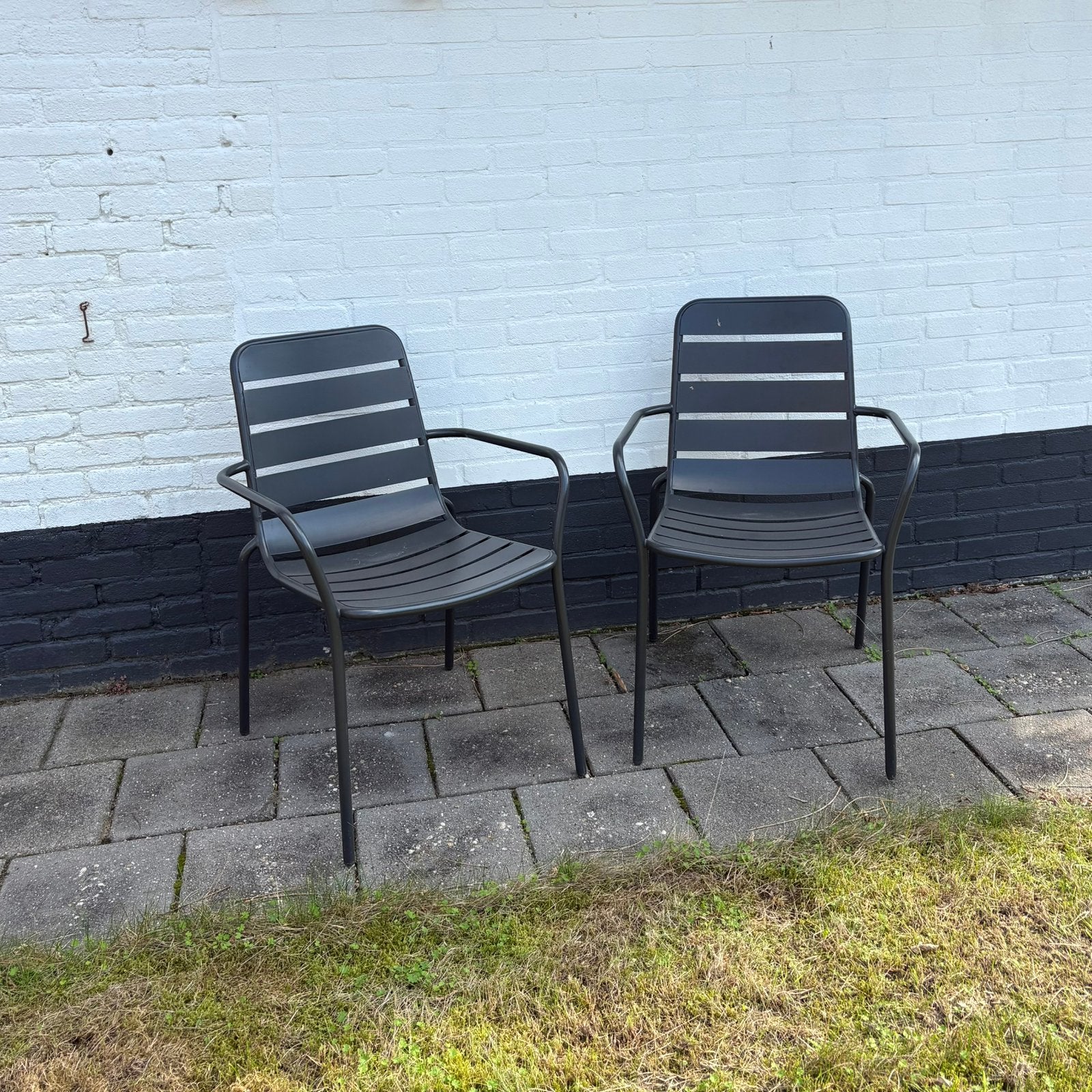 2 antraciet tuinstoelen Intratuin, Ophalen, Zo goed als nieuw, Metaal