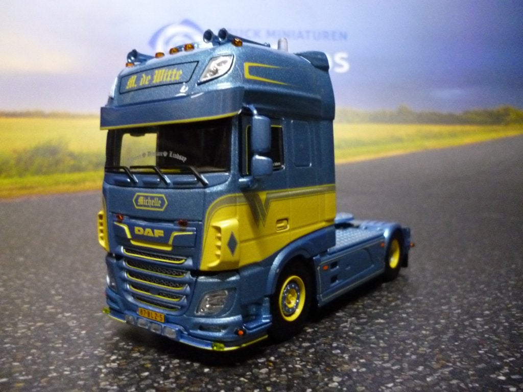 WSI DAF XF 106 M. de Witte, Hobby en Vrije tijd, Ophalen of Verzenden, Nieuw, Bus of Vrachtwagen, Wsi