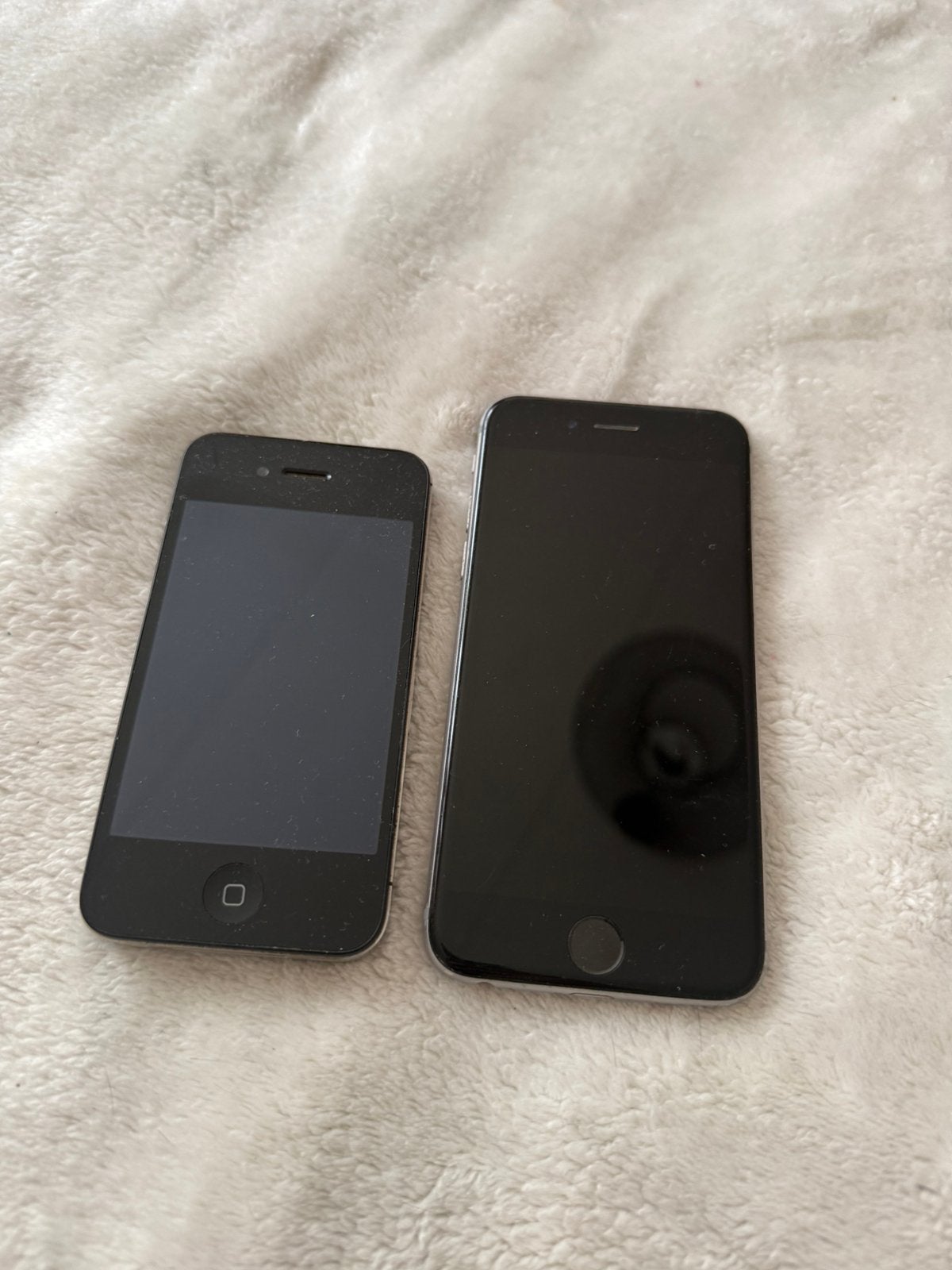 Iphone 6 en 4, Gebruikt, Overige modellen, Zwart, Ophalen of Verzenden