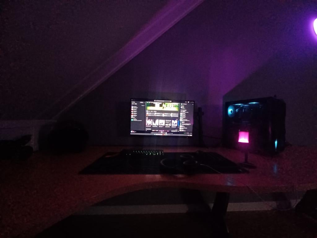 Complete gaming setup, Computers en Software, Videokaarten, Zo goed als nieuw, PCI-Express 4.0, GDDR6, Ophalen
