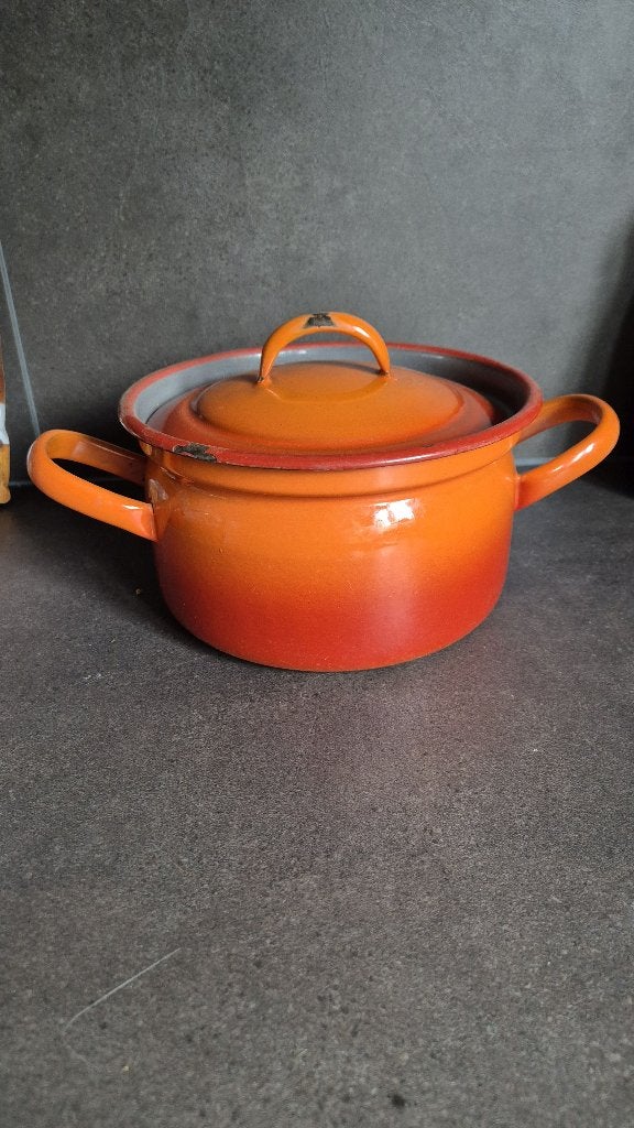 Brocante oranje emaille pan, keukenpan. 22 cm. S48, Ophalen of Verzenden