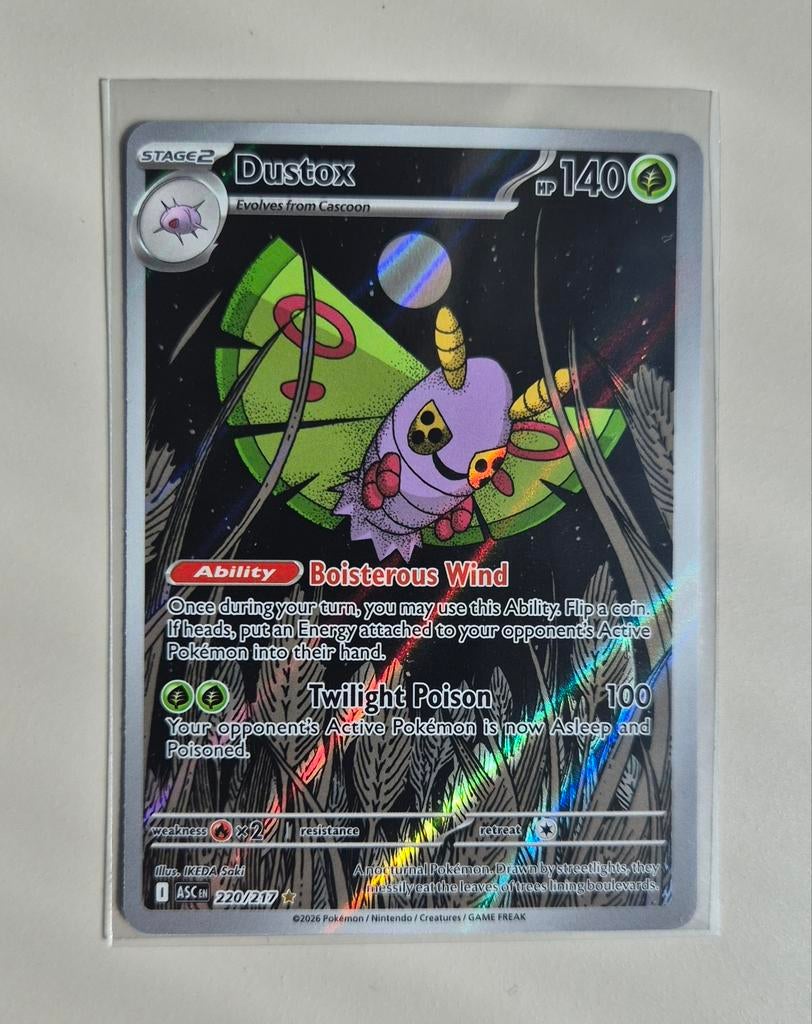Dustox 220 Ascended Heroes NM, Ophalen of Verzenden, Nieuw, Losse kaart, Foil