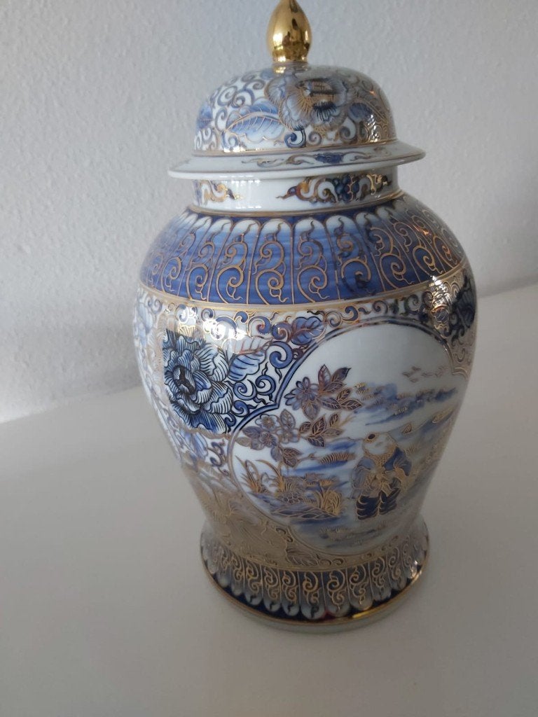 Porseleinen vaas, Ophalen, Overige materialen, Blauw, Met deksel