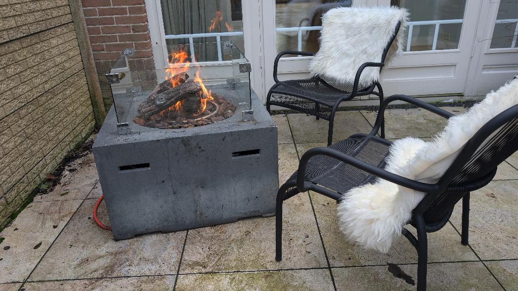 Happy Cocooning Vuurtafel, Ophalen, Gebruikt
