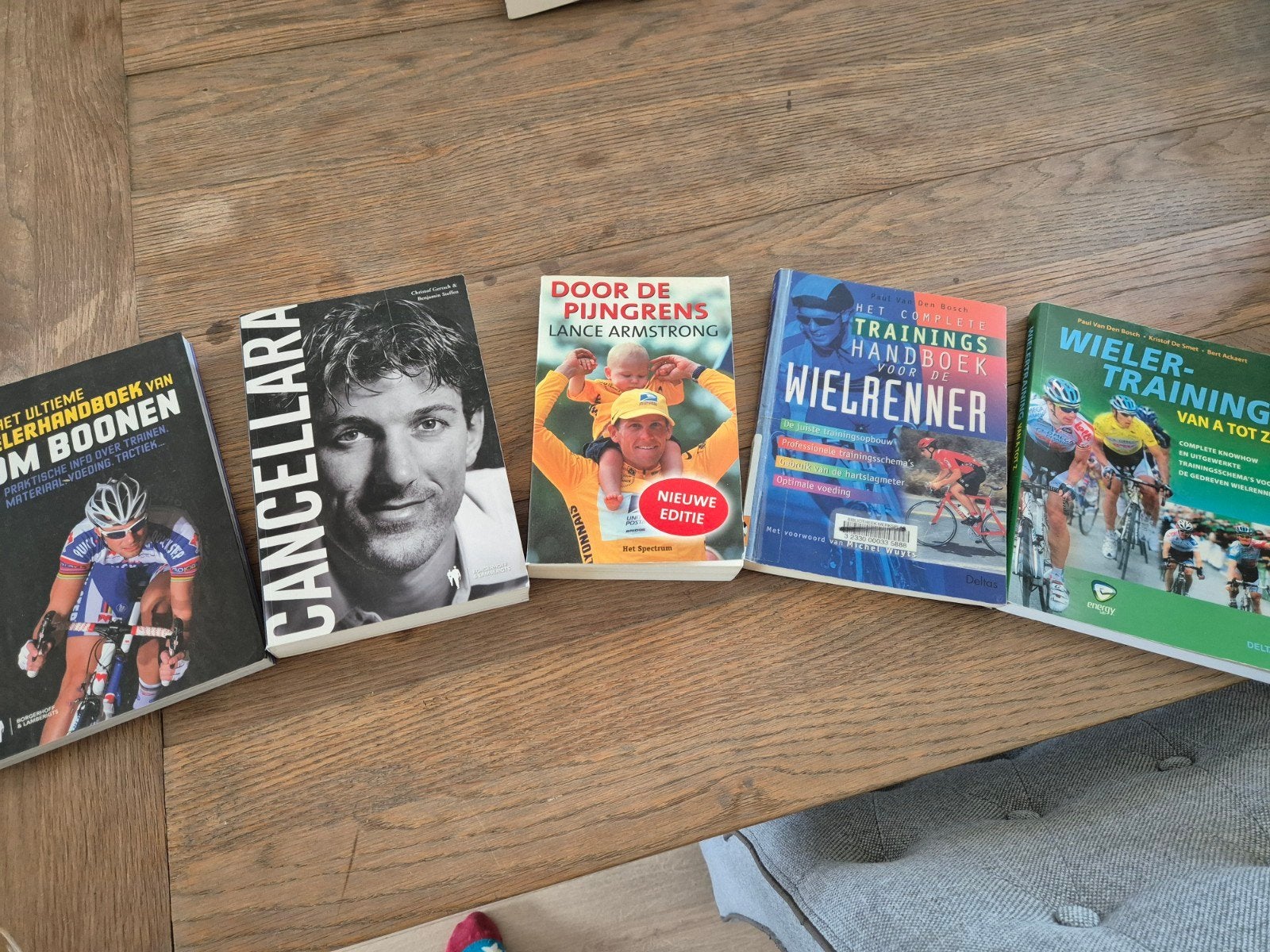 Wielerboeken Tom Boonen Cancellara, Ophalen of Verzenden, Lopen en Fietsen