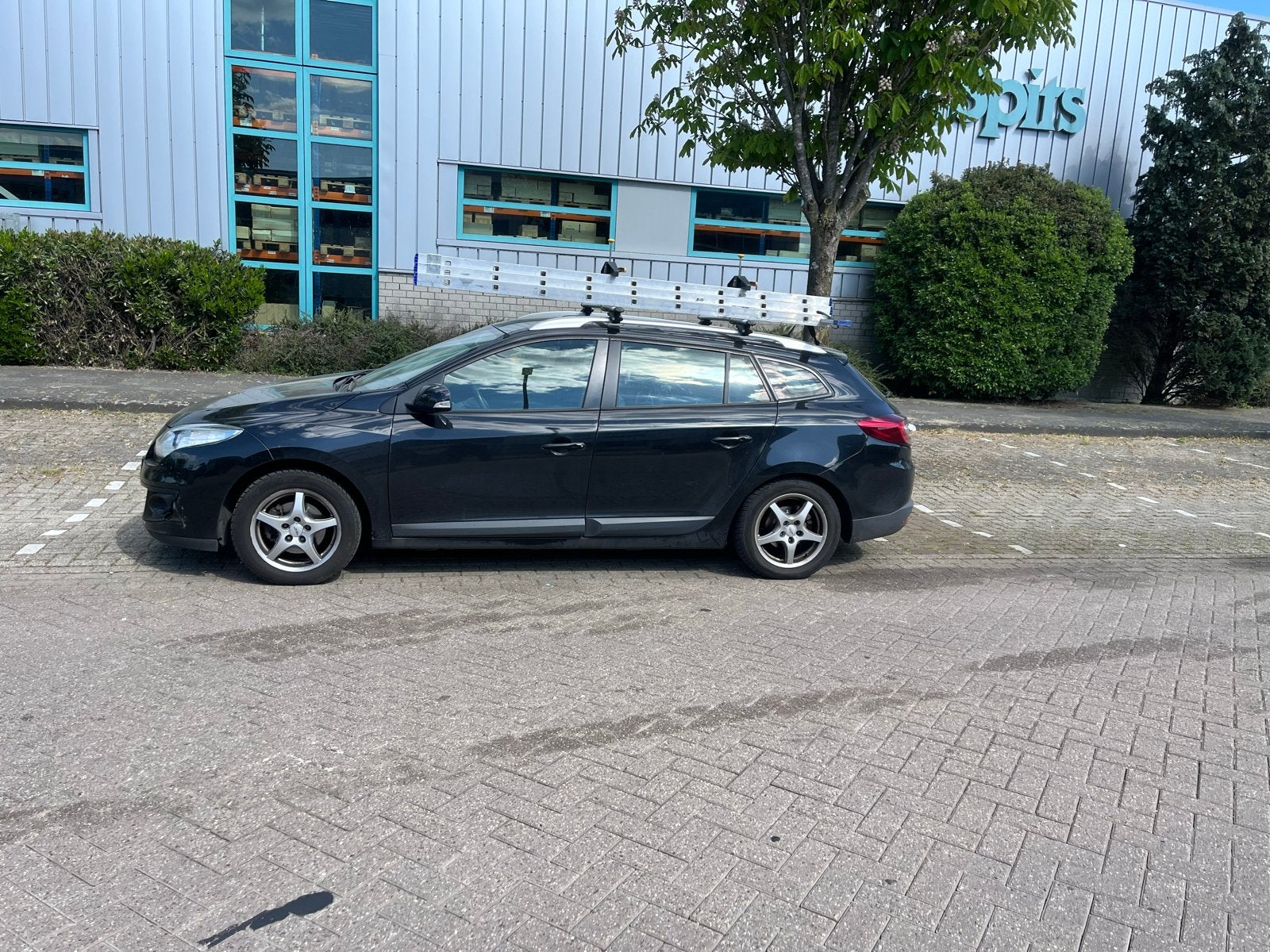 Renault Mégane 1.5 DCI 81KW Estate 2012 Zwart, Voorwielaandrijving, 4 cilinders, 1283 kg, Zwart