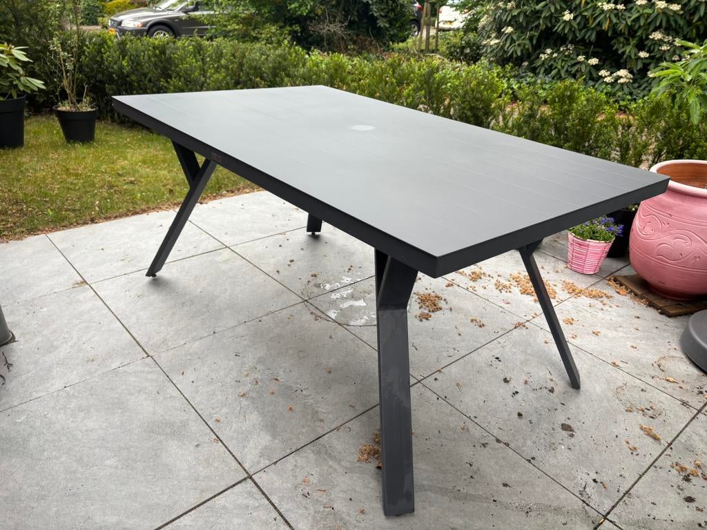 Tuintafel, Tuin en Terras, Tuintafels, Gebruikt, Rechthoekig, Kunststof, Ophalen