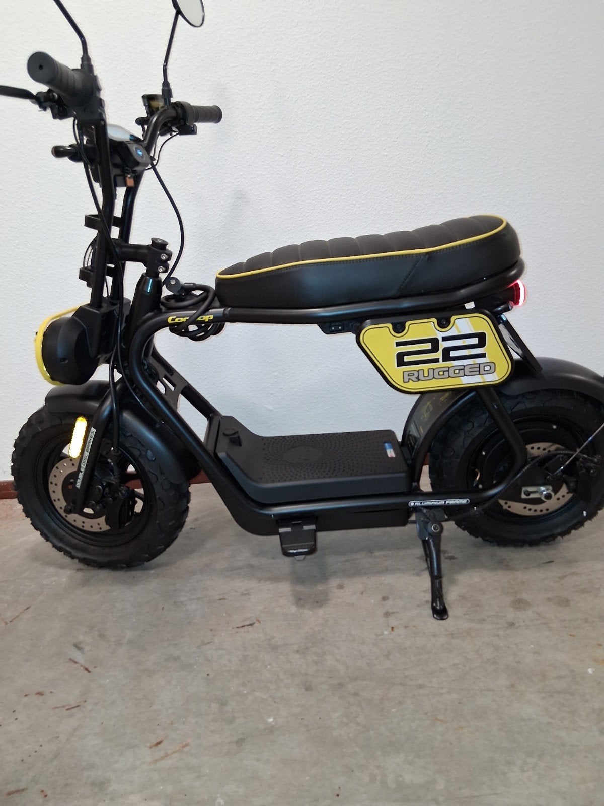 Zo goed als nieuwe elektrische scooter - Coopop Rugged, Elektrisch, Zo goed als nieuw, Ophalen, Overige merken