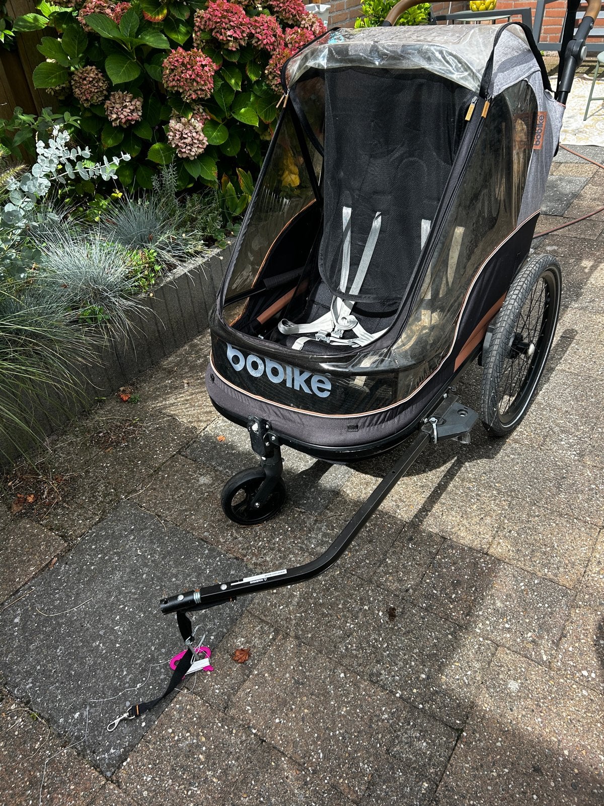 Bobike fietskar voor 2 kinderen, Fietsen en Brommers, Fietsaccessoires | Aanhangers en Karren, Ophalen, Gebruikt, Opvouwbaar, Kinderkar
