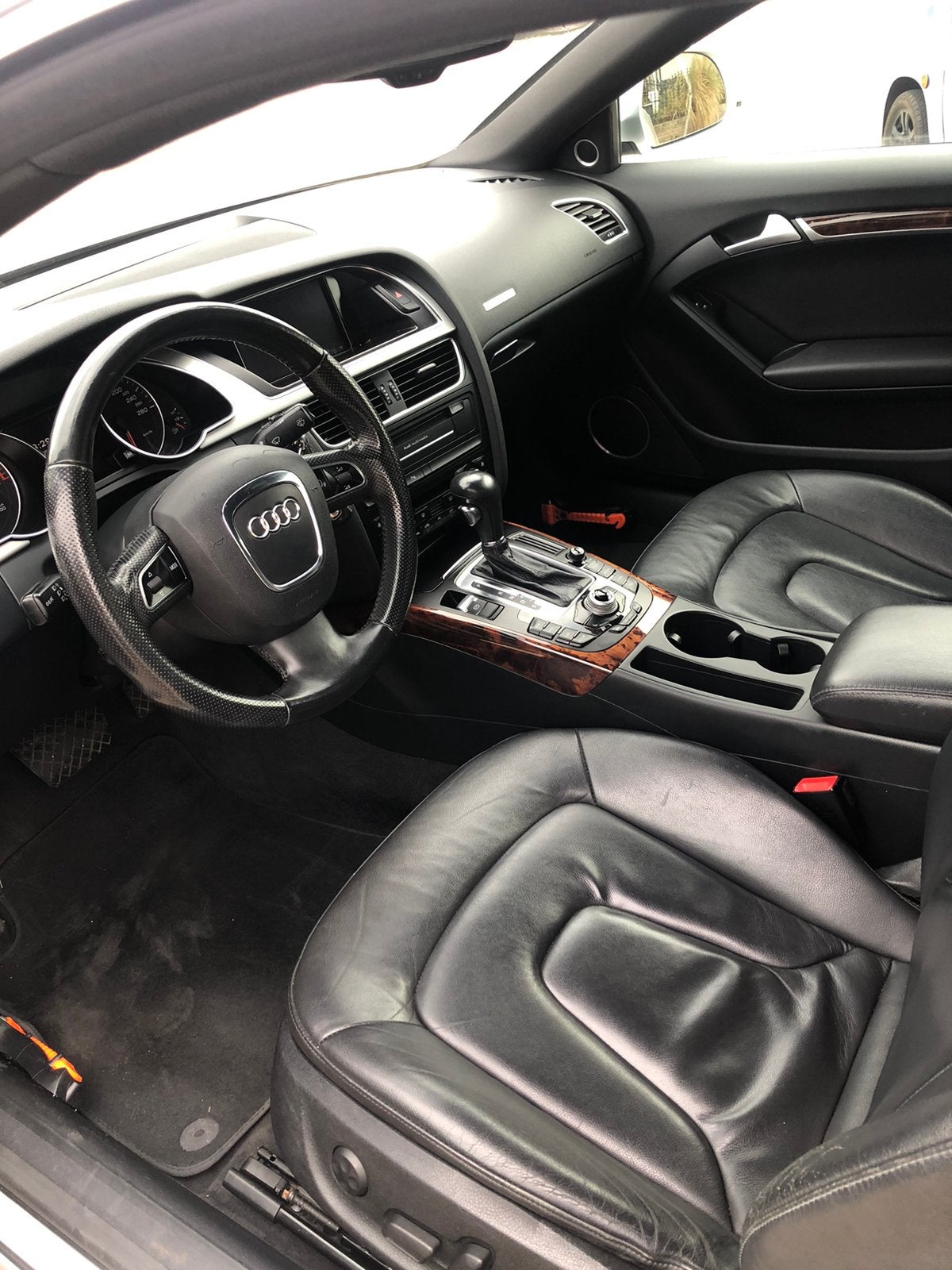 Foto 12 van Audi A5 Coupé 3,2 FSI Quattro Autom/ Leer 266 PK !!!