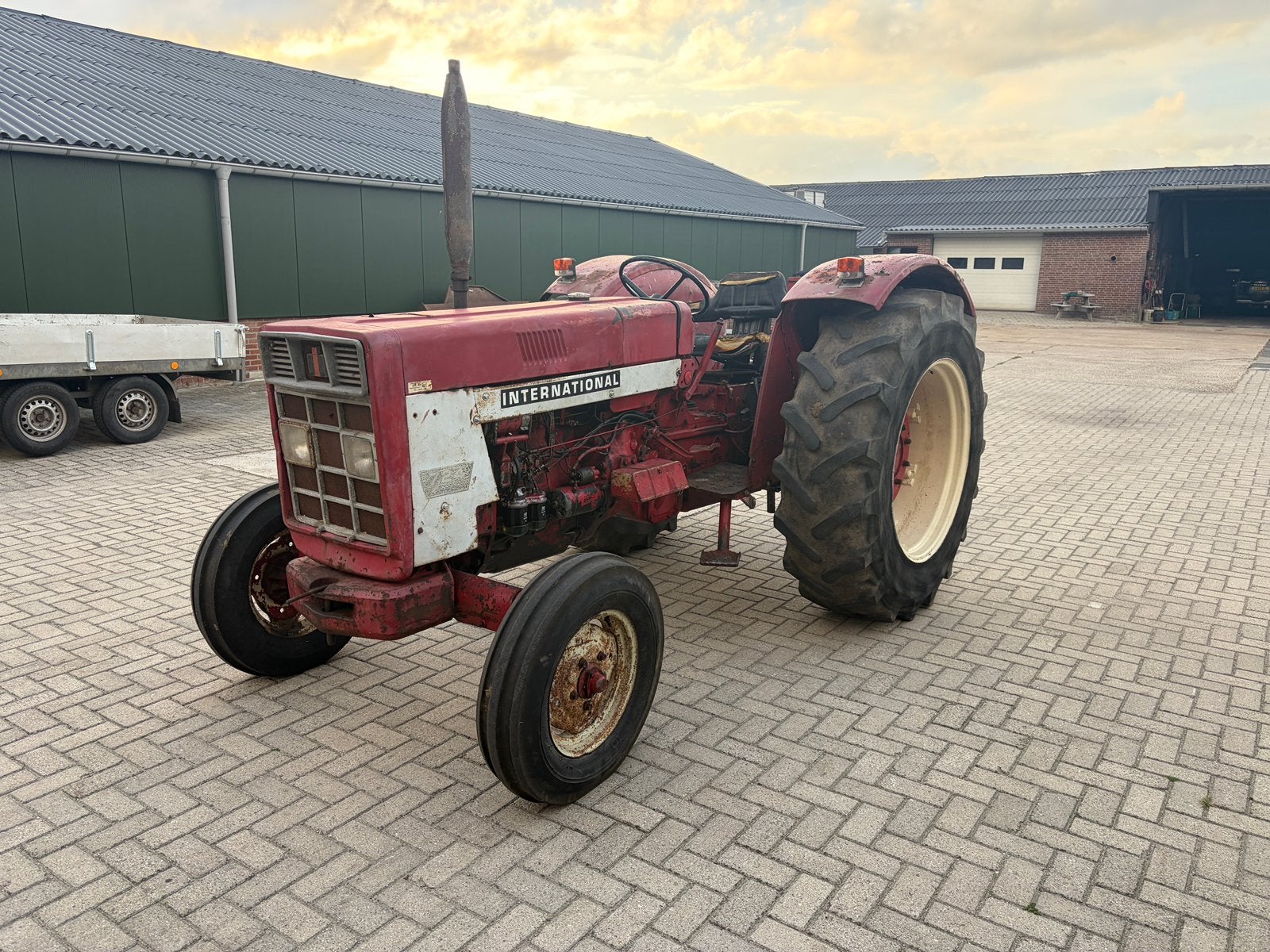 International 724, Zakelijke goederen, Ophalen, Gebruikt, Case IH, Tot 80 Pk