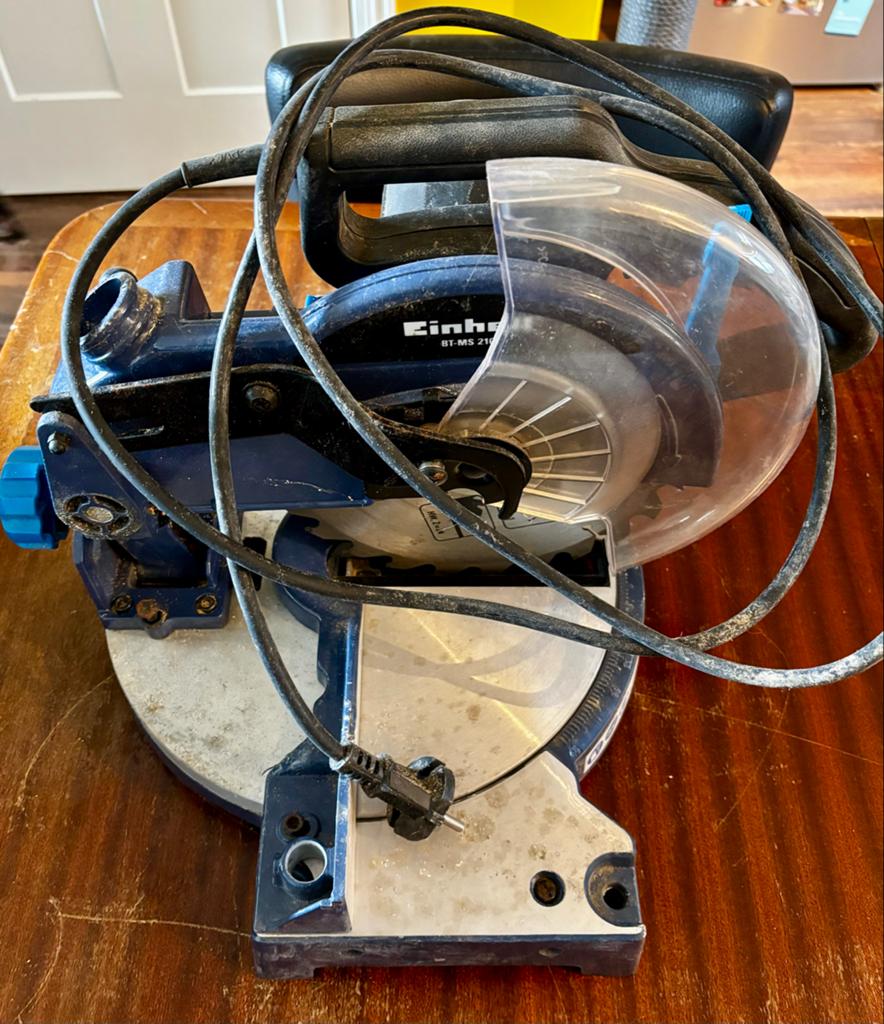 Einhell Afkortzaag BT-MS 210 - 12011 model, Ophalen of Verzenden, Gebruikt