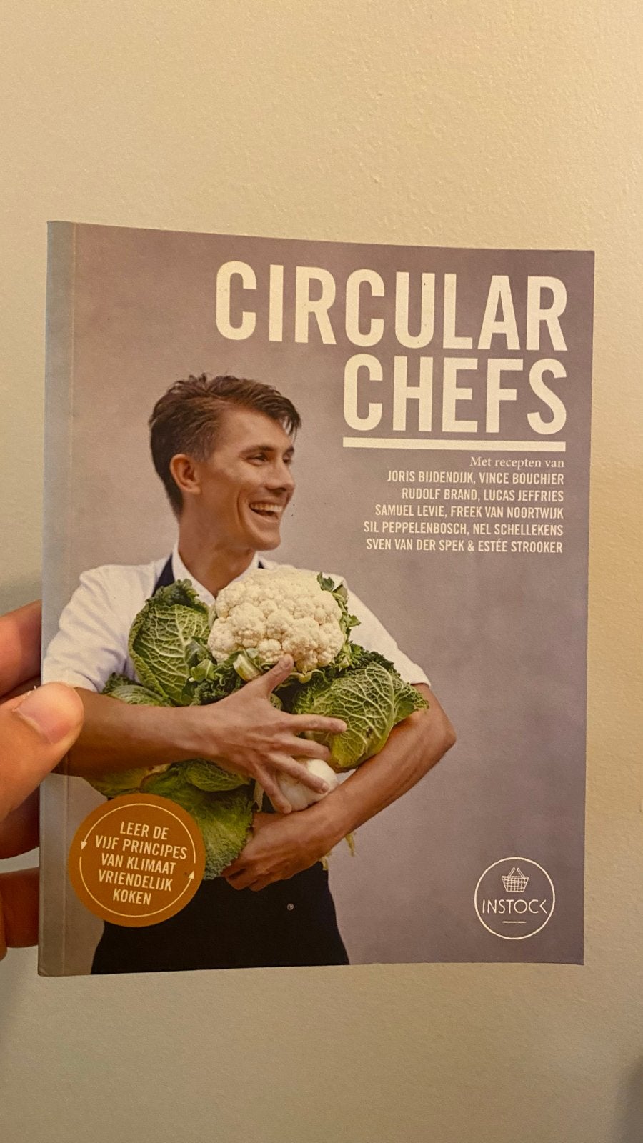 Circular Chefs kookboek - Klimaatvriendelijk koken, Voorgerechten en Soepen, Ophalen of Verzenden, Zo goed als nieuw, Gezond koken