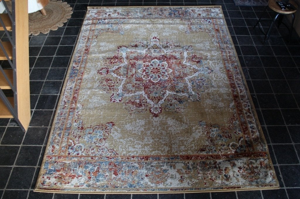 Warm Perzisch vloerkleed geel goud rood vintage 200x280