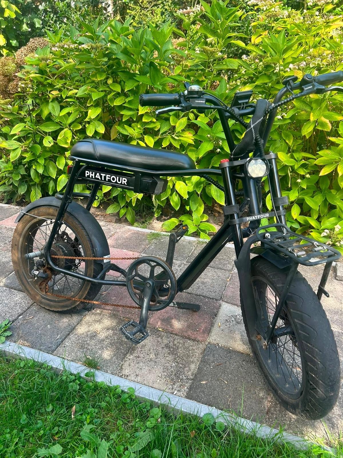 Phatfour E-bike - Zwart., Zo goed als nieuw, Minder dan 47 cm, 30 tot 50 km per accu, Ophalen