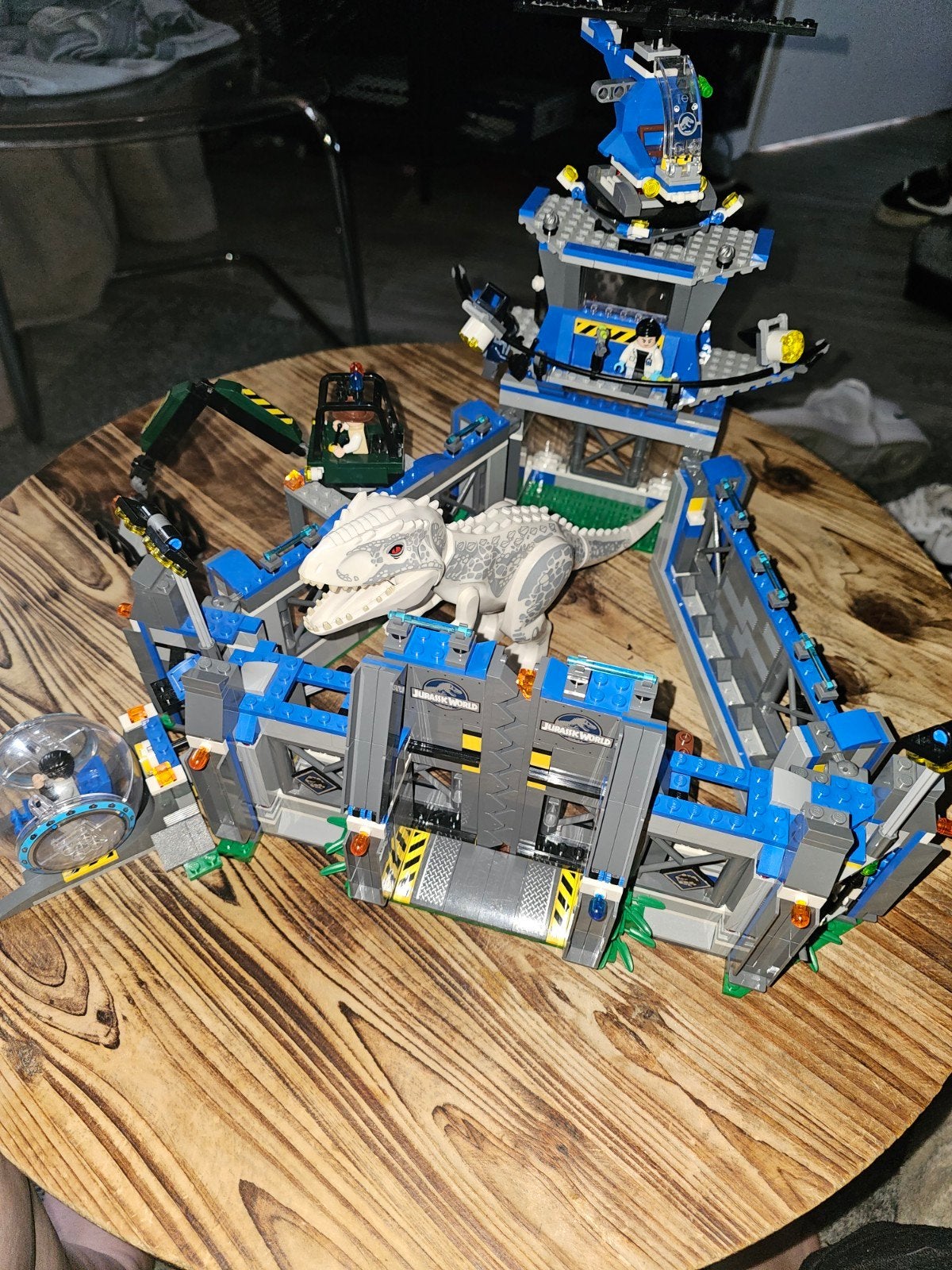 uitbraak van de indominus rex lego set 75919, Ophalen, Zo goed als nieuw
