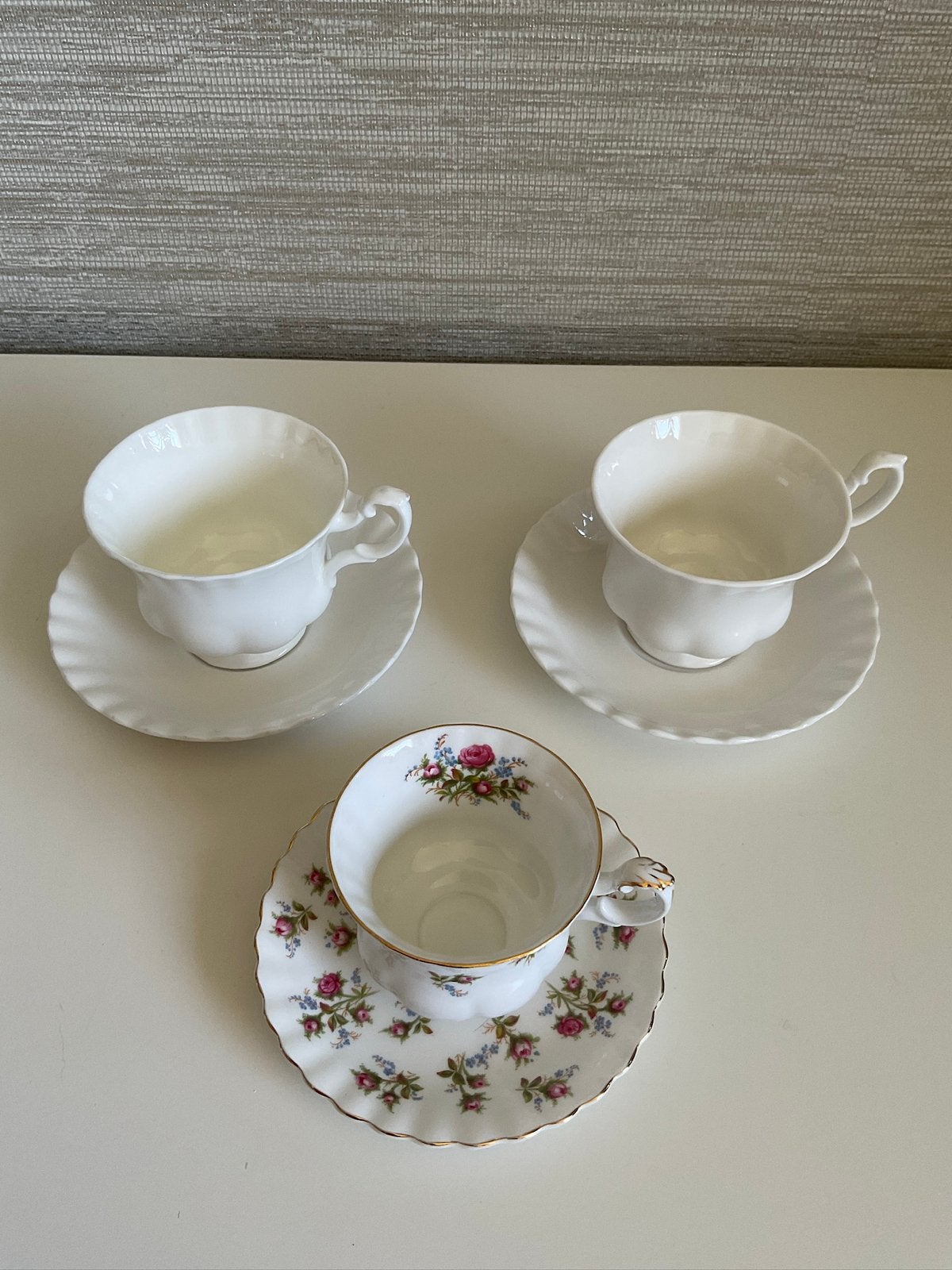3 Royal Albert kop en schotels., Ophalen of Verzenden