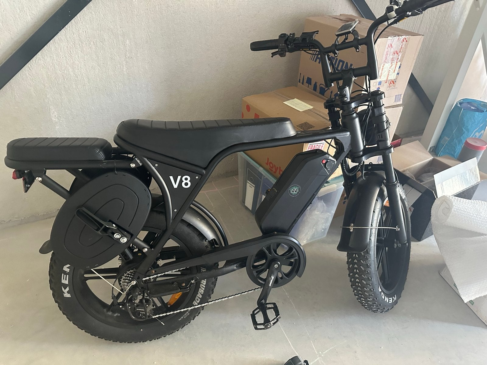 Fatbike V8 - Zo goed als nieuw, Fietsen en Brommers, Elektrische fietsen, Ophalen of Verzenden, Zo goed als nieuw, Overige merken