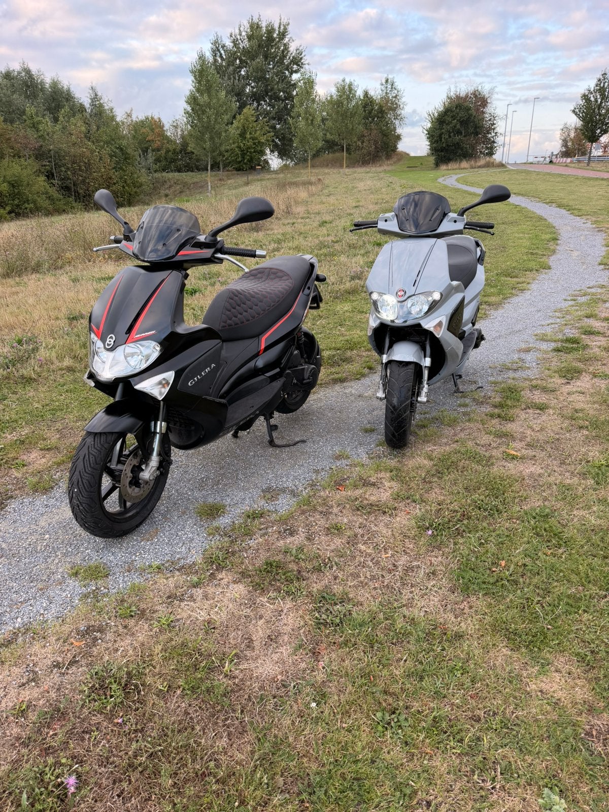 2x Gilera Runner RST 70cc –Perfecte staat✅, Fietsen en Brommers, Scooters | Piaggio, Ophalen, Tweetakt, Gebruikt, Overige modellen