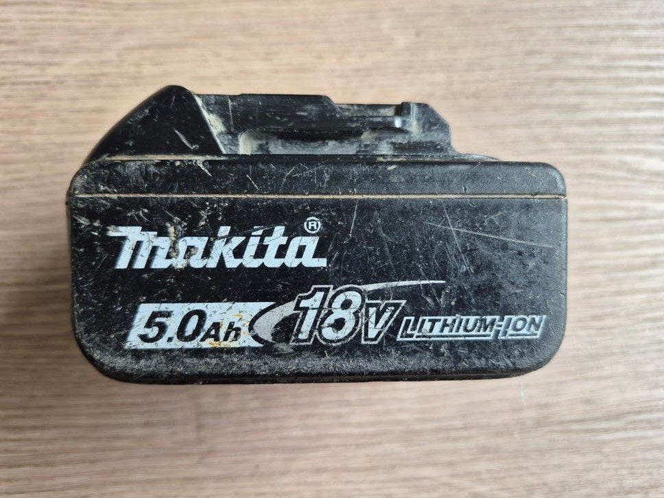 Makita BL1850B 5.0ah 18v accu, Ophalen of Verzenden