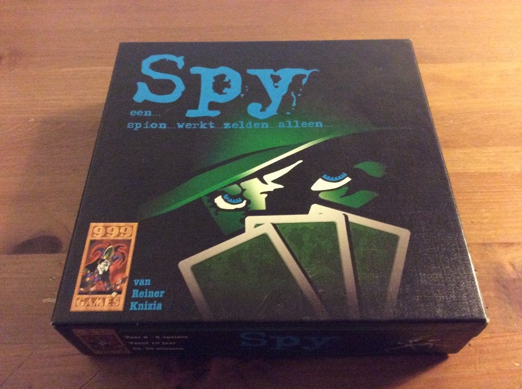 SPY. kaartspel van 999 games. zgan, Een of twee spelers, Ophalen of Verzenden, Zo goed als nieuw, 999 Games