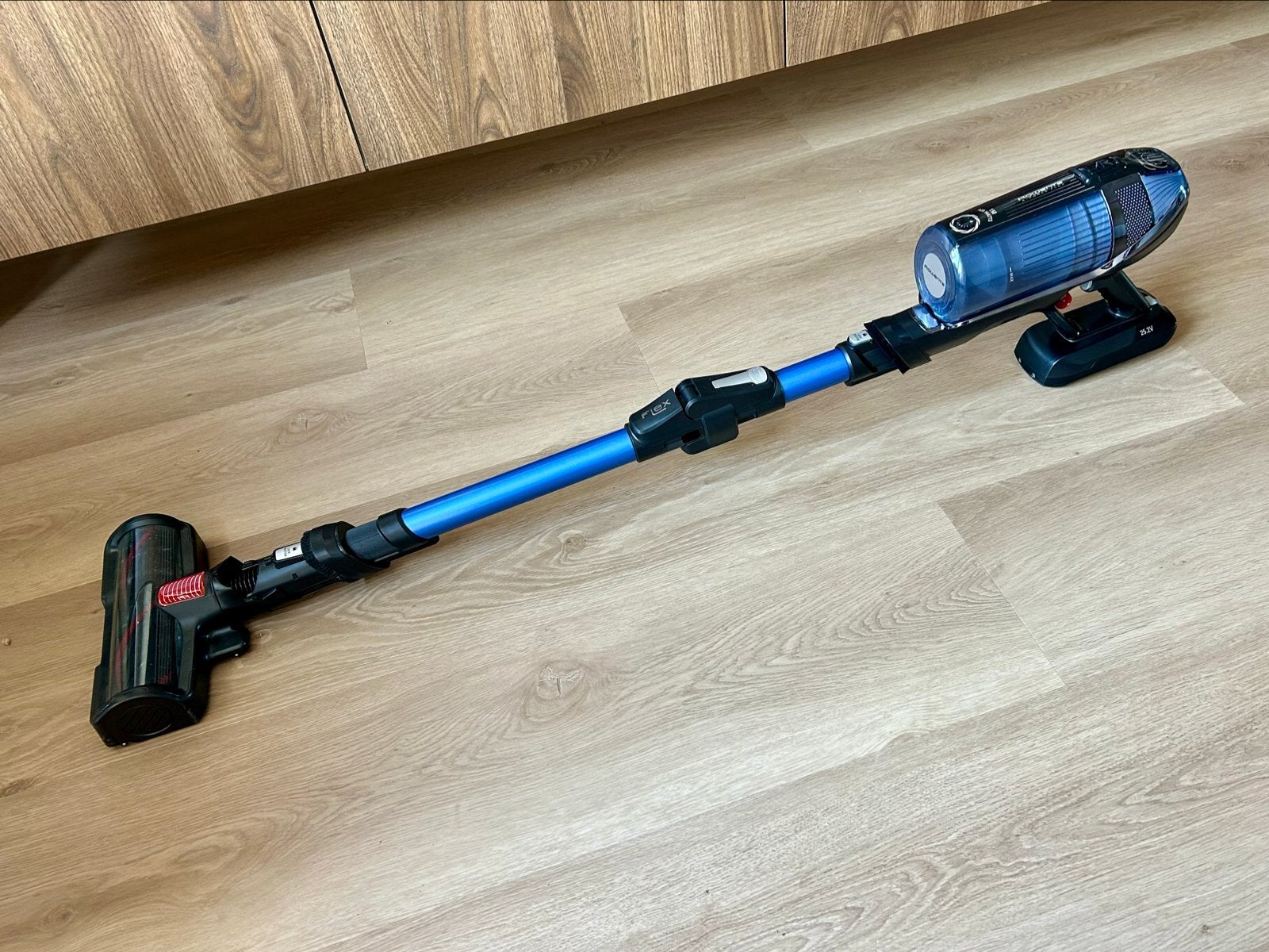 Rowenta X-Force Flex 12.60 Aqua - Met Mankement!, Rowenta, Gebruikt, Ophalen of Verzenden, Stille werking