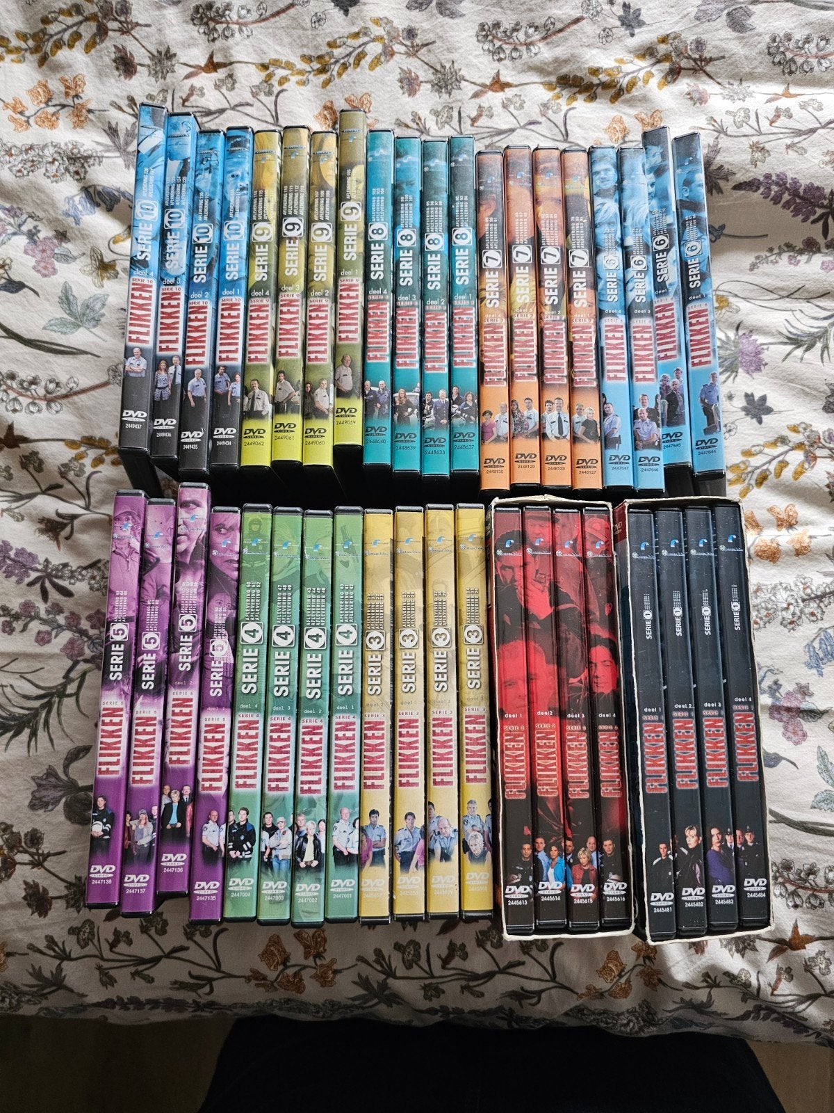Flikken DVD Boxen - Complete Serie (Seizoen 1-10), Misdaad, Nederlands, Zo goed als nieuw, Vanaf 12 jaar