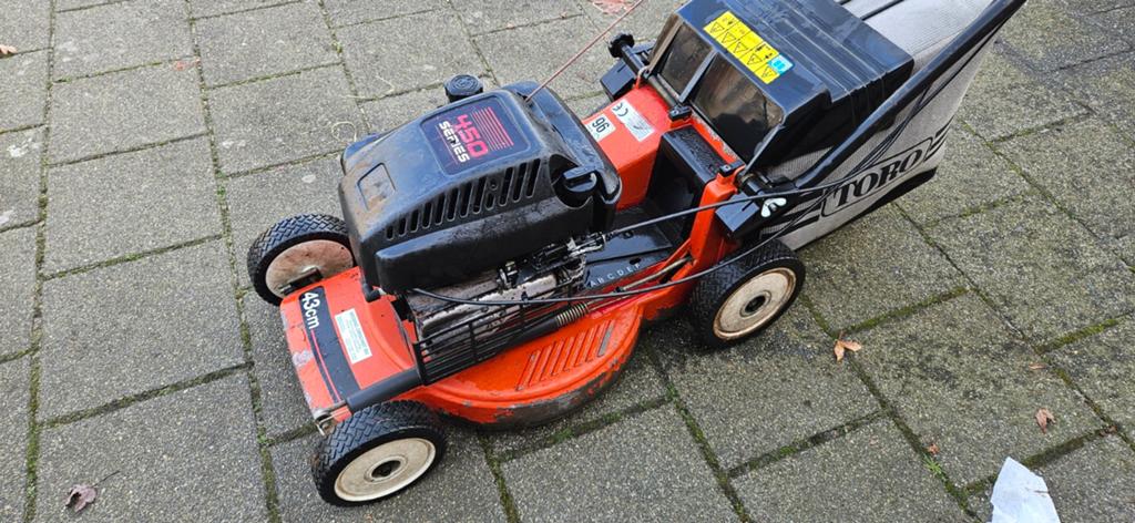 Toro 43 Benzine Grasmaaier - Briggs & Stratton MotorToro 43, Tuin en Terras, Grasmaaiers, Ophalen, Gebruikt, Opvangzak