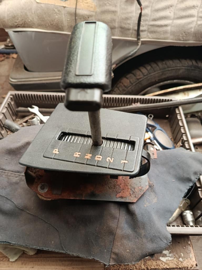 Versnellingspook automaat Golf MK1 Jetta Scirocco Cabrio, Ophalen of Verzenden