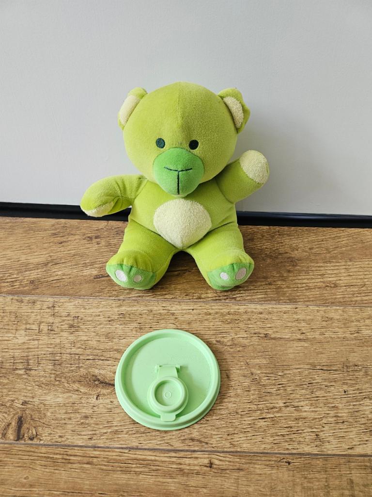 Tupperware deksel met dop letter H - 10 cm, Huis en Inrichting, Keuken | Tupperware, Ophalen of Verzenden, Zo goed als nieuw, Groen