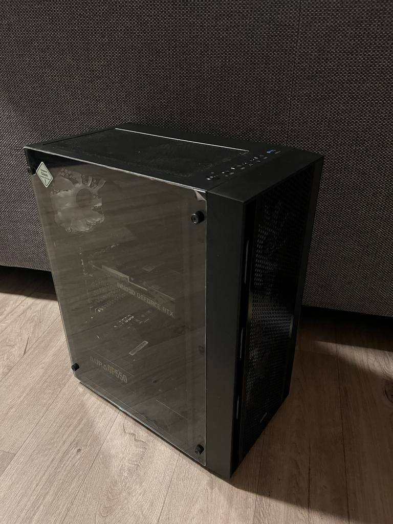 Krachtige gaming pc rtx 3050, Computers en Software, Computerbehuizingen, Ophalen, Zo goed als nieuw