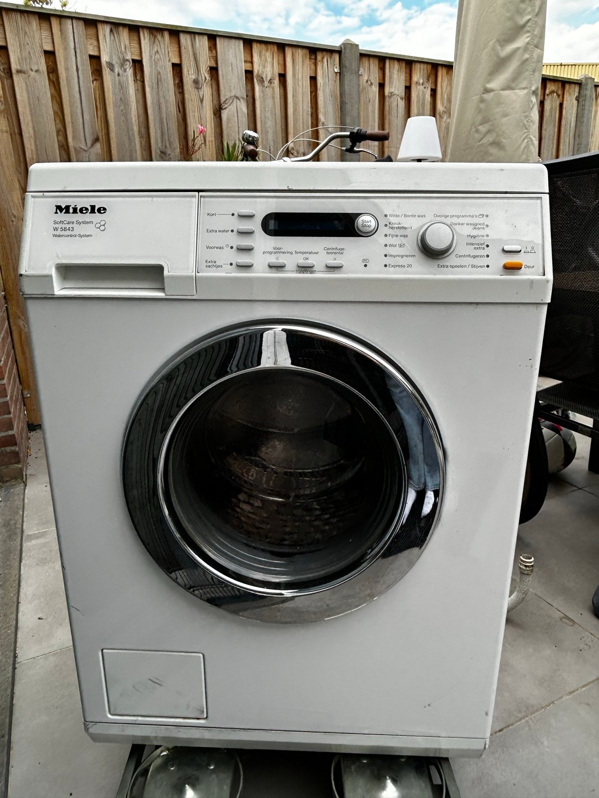 Miele W5843 SoftCare System Wasmachine, Ophalen, Gebruikt, Voorlader, Wolwasprogramma