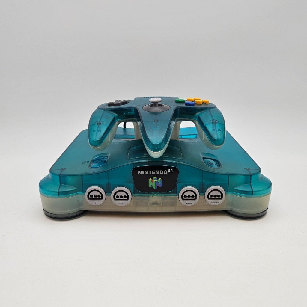Nintendo 64 Clear Blue / Transparant Blauw in Nette Staat, Nintendo, Zo goed als nieuw, Support@nintendo.com, 11-1 Hokotate-cho, Kamitoba, Minami-ku
Kyoto 601-8501
Japan