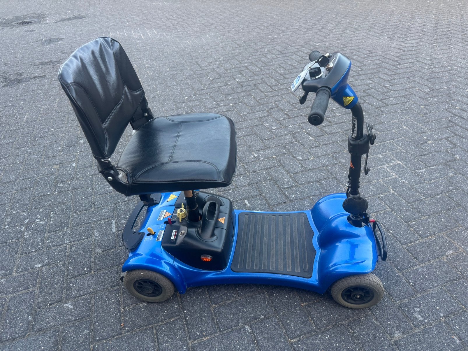 Practicomfort scootmobiel, Diversen, Brommobielen en Scootmobielen, Zo goed als nieuw, Overige merken, 10 km/u of minder, Ophalen