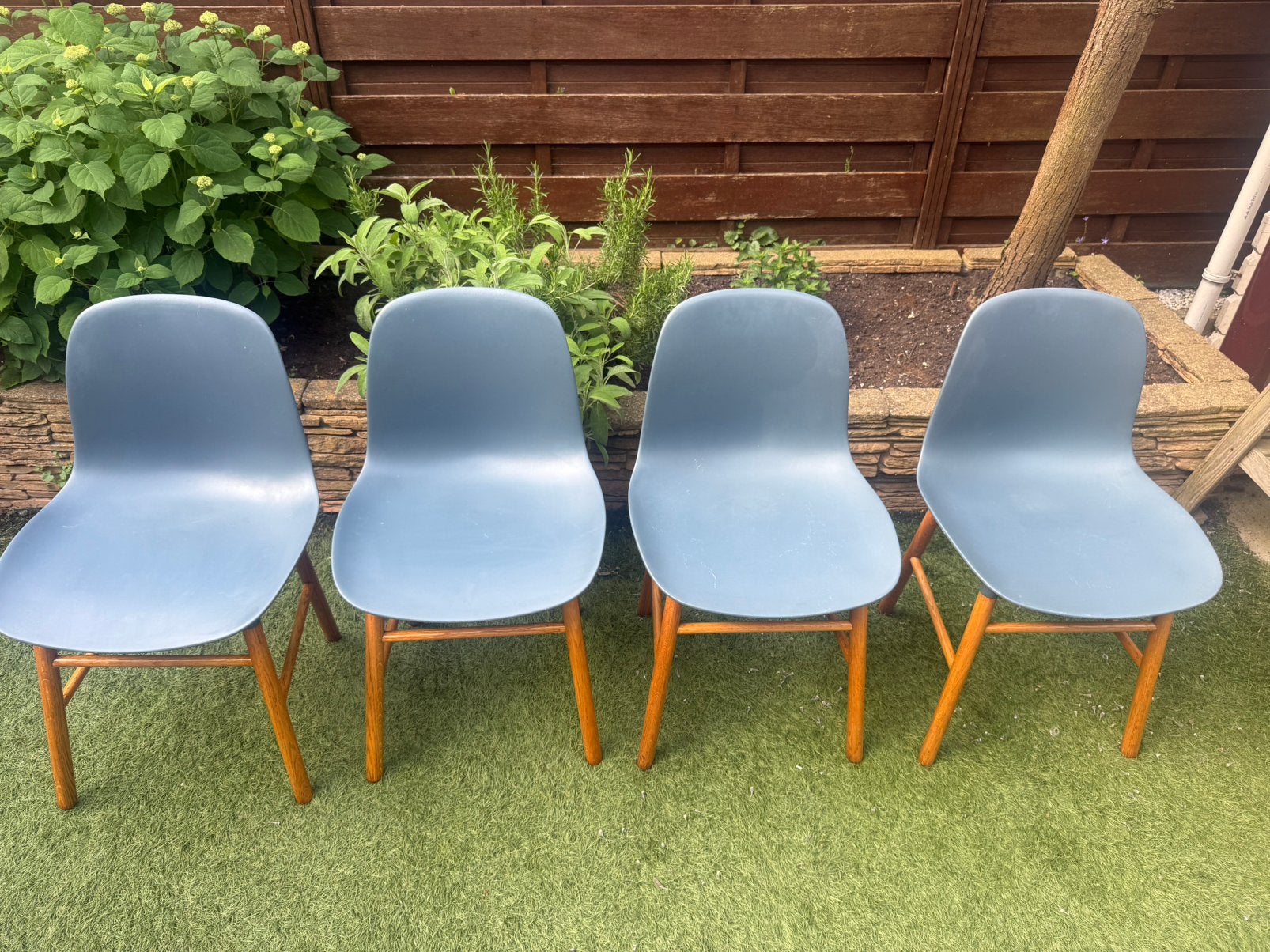 Stoelen van Normann copenhagen 4 stuks, Huis en Inrichting, Stoelen, Ophalen, Kunststof, Gebruikt, Overige kleuren