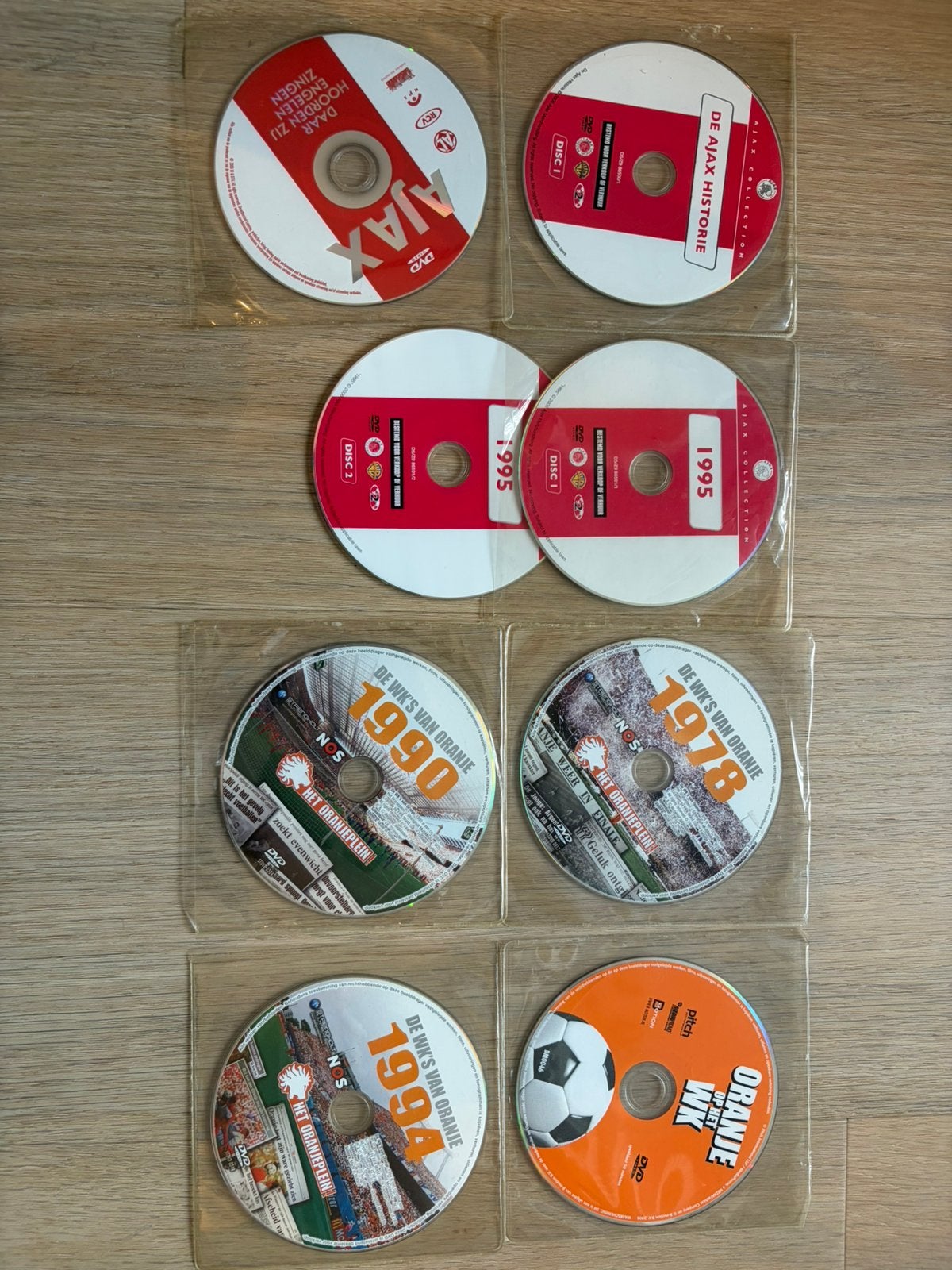 Ajax DVD Collectie –Ajax Historie –1995 –1998 –1990 - Oranje, Spelcomputers en Games, 1 speler, Ophalen of Verzenden, Zo goed als nieuw