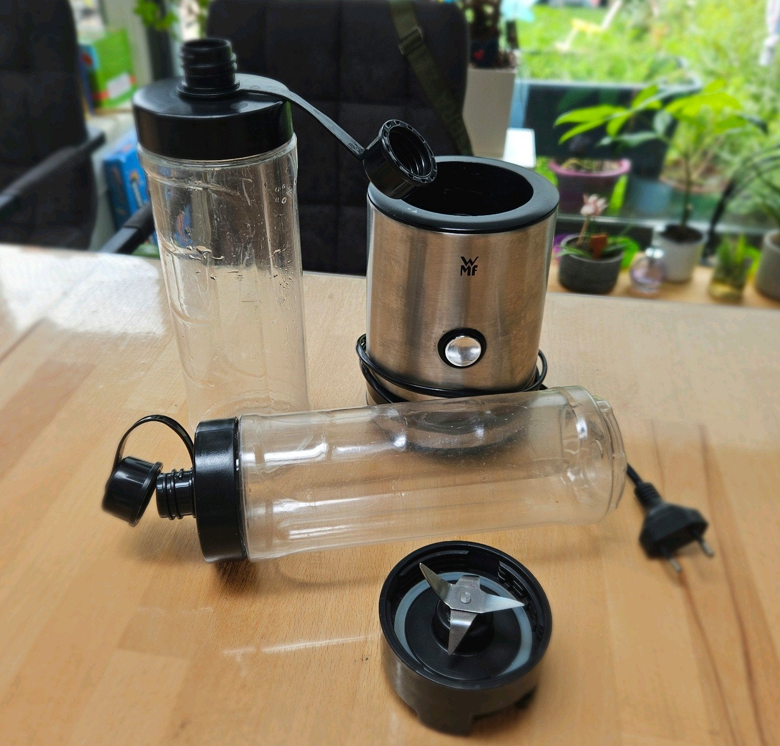 WMF Blender To Go - Compacte en Handige Blender, Ophalen of Verzenden, Gebruikt, Blender