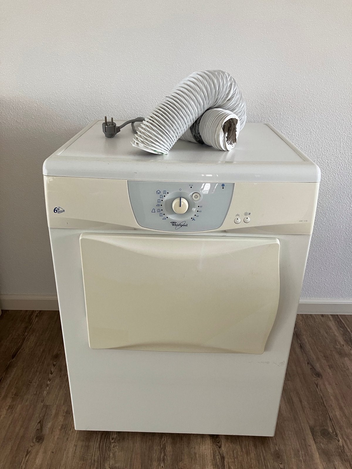 Whirlpool Luchtafvoer Wasdroger - 6 kg, Witgoed en Apparatuur, Wasdrogers, Ophalen, 6 tot 8 kg, Gebruikt, Luchtafvoer